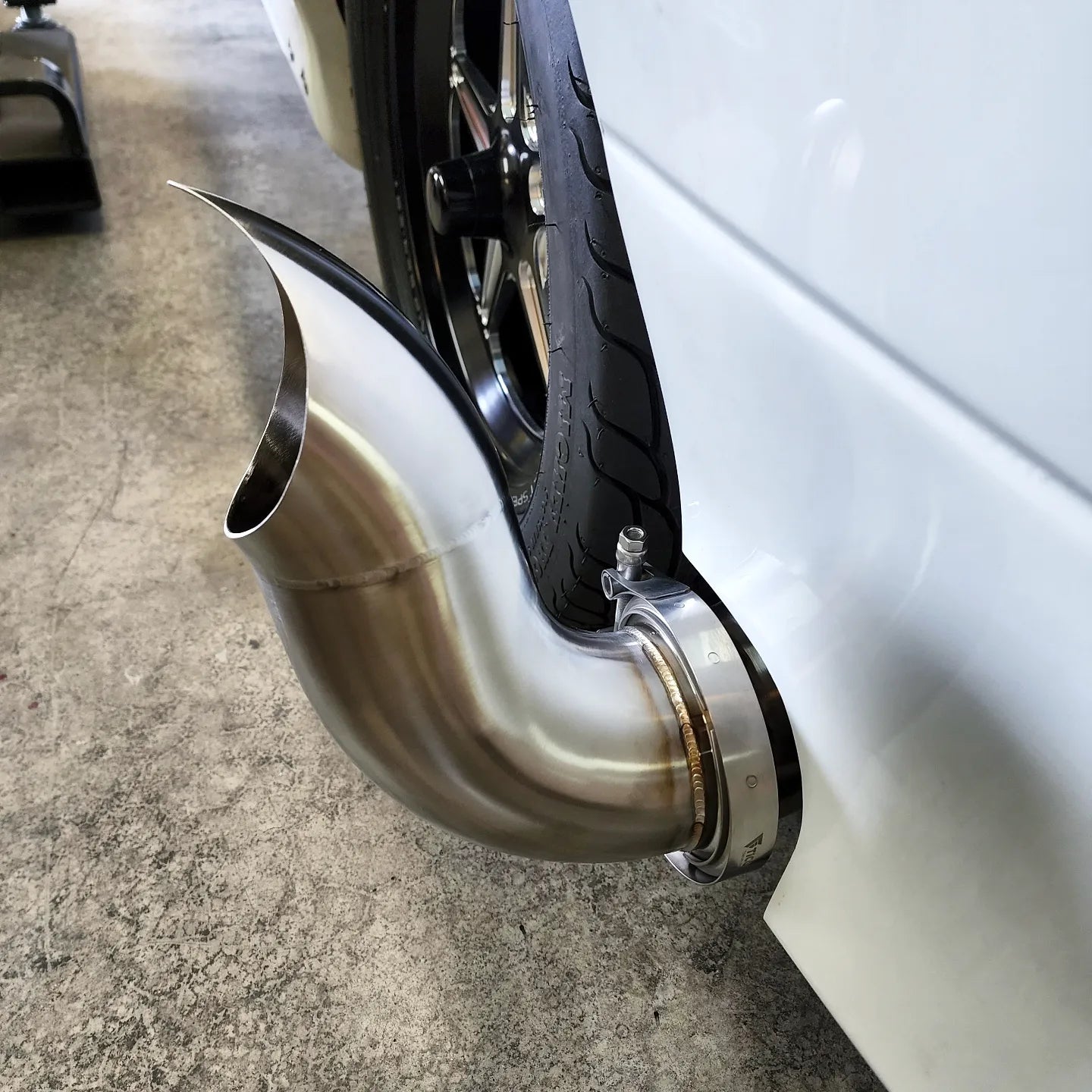 Fish Mouth Signature Exhaust Tip 304SS